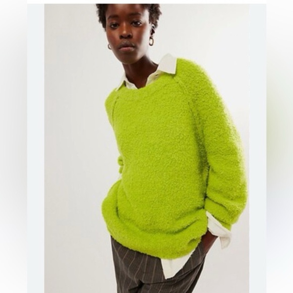 Free People x Anthropologie Fuzzy Oversized Teddy Sweater women size small‎